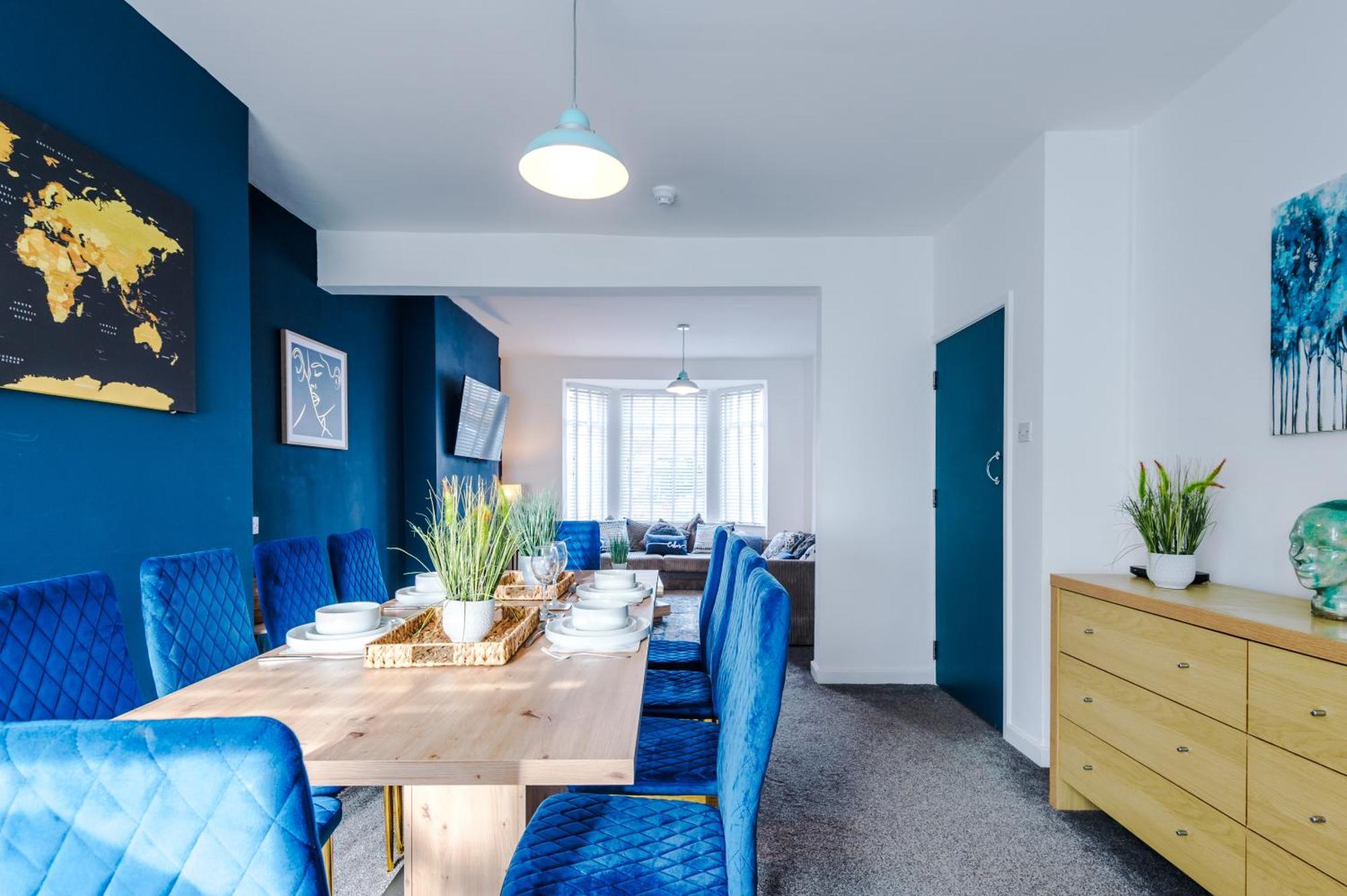Large 7 Bedroom Town House In Chester City Centre Eksteriør bilde