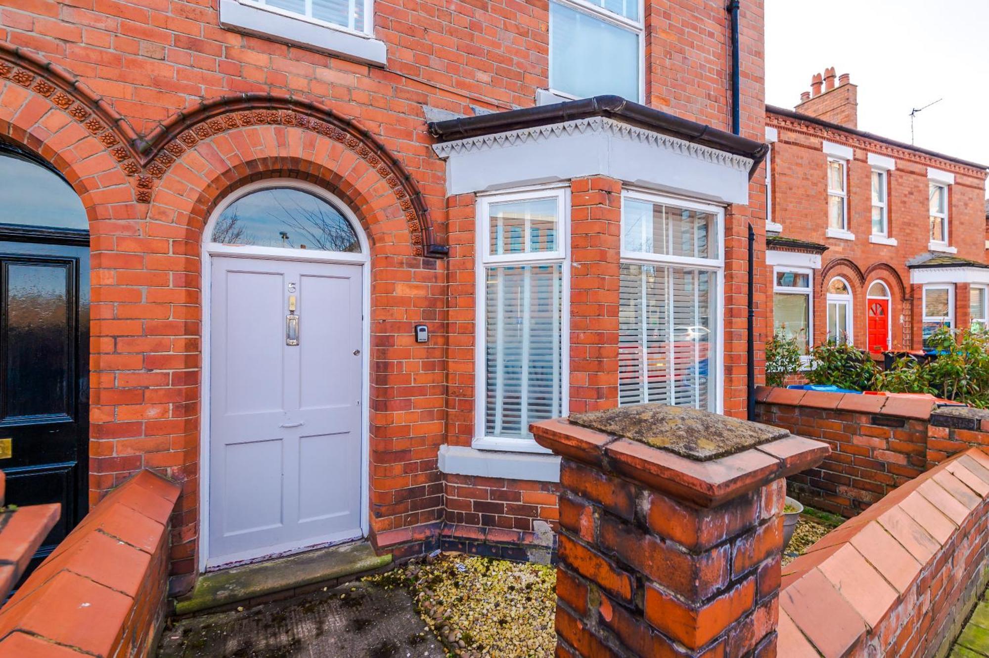 Large 7 Bedroom Town House In Chester City Centre Eksteriør bilde