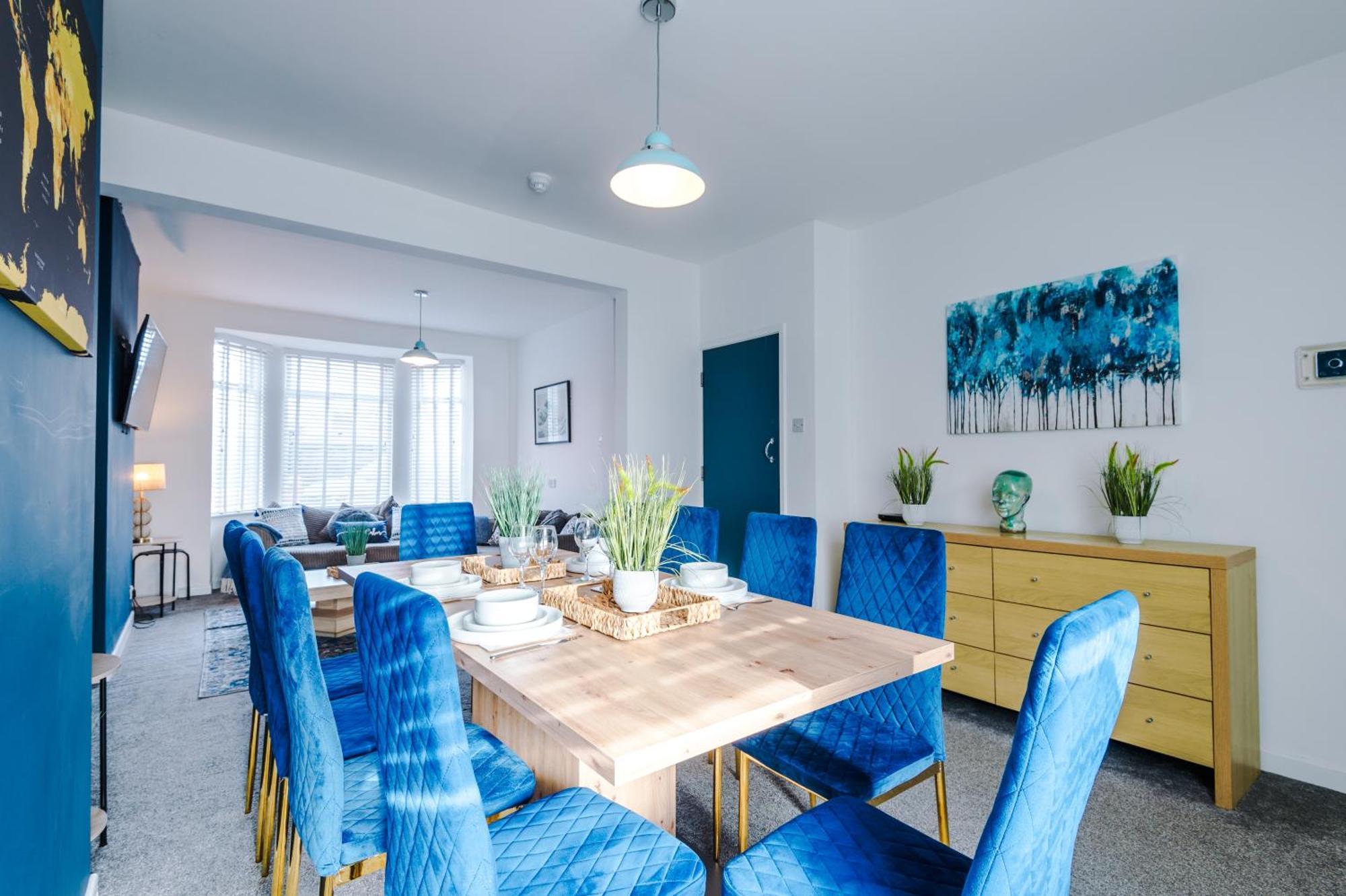 Large 7 Bedroom Town House In Chester City Centre Eksteriør bilde