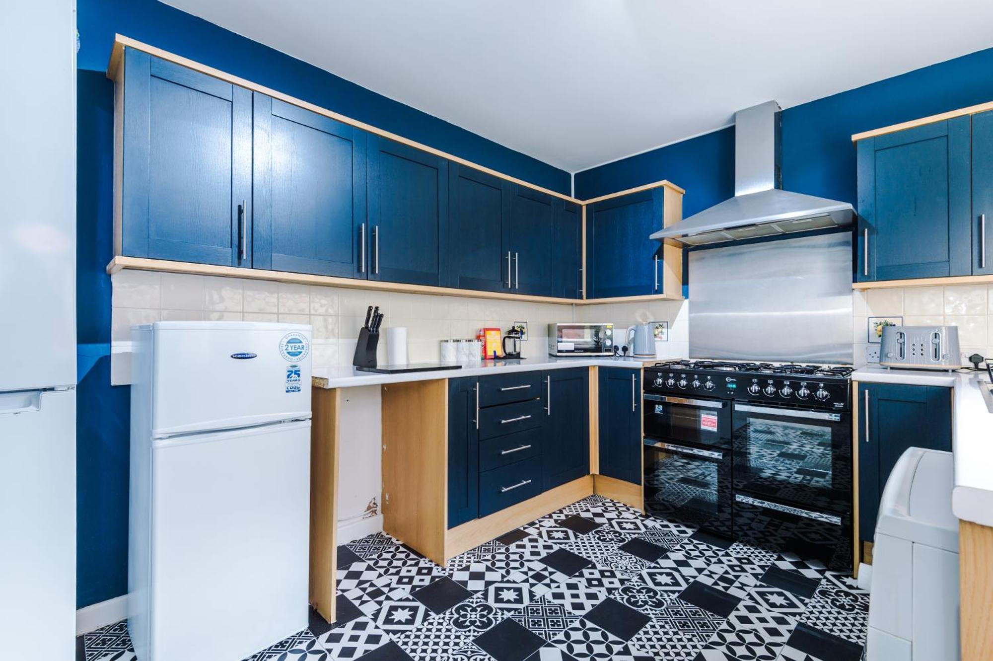 Large 7 Bedroom Town House In Chester City Centre Eksteriør bilde