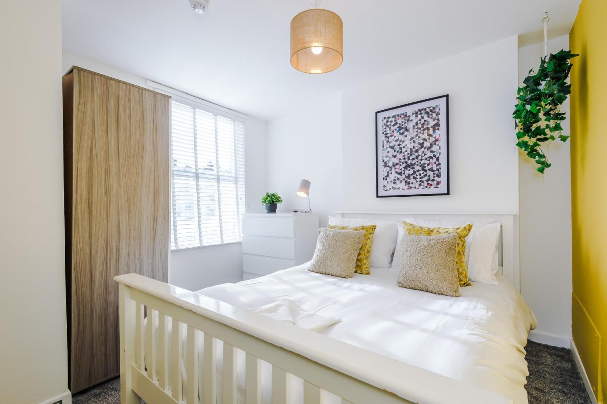 Large 7 Bedroom Town House In Chester City Centre Eksteriør bilde