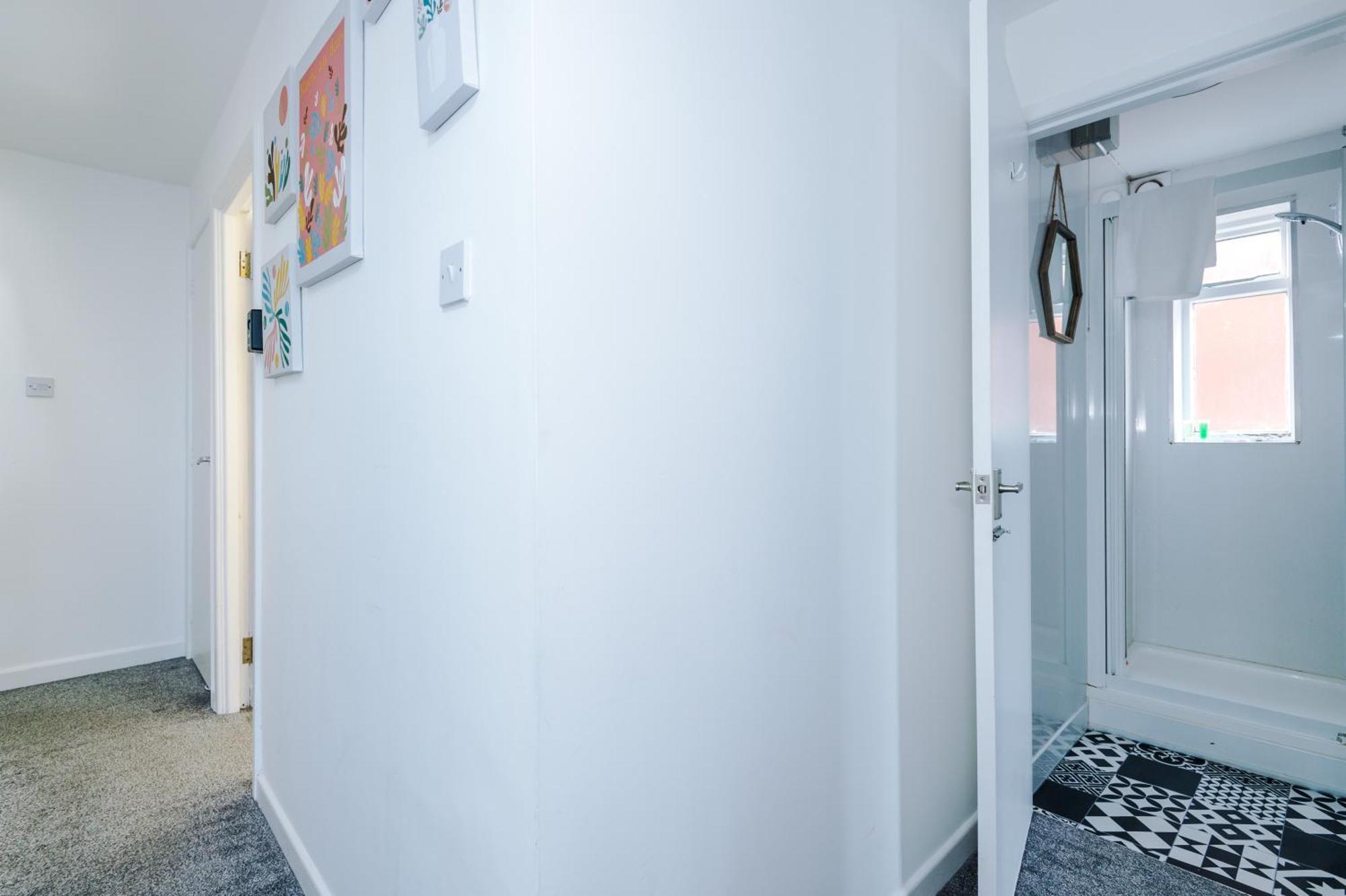 Large 7 Bedroom Town House In Chester City Centre Eksteriør bilde
